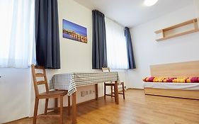 University Hotel